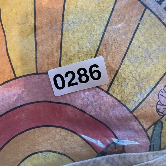 Goodie Two Sleeves Graphic Tee Size Medium – “The Good Gets Better” Desert Print - Picture 9 of 9